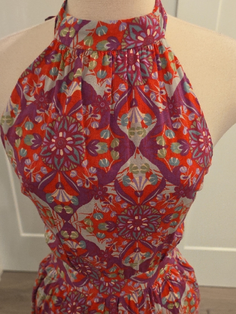 Free People Pink Floral Halter Romper fully lined size XS. New with tags - Picture 4 of 11
